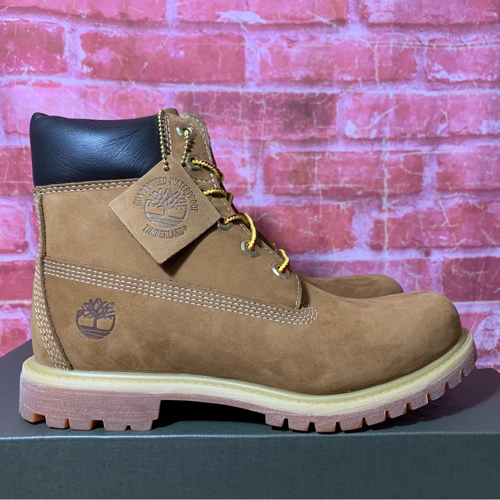 Timberland Women’s 6” Premium Waterproof Boot 10360 Size 7.5